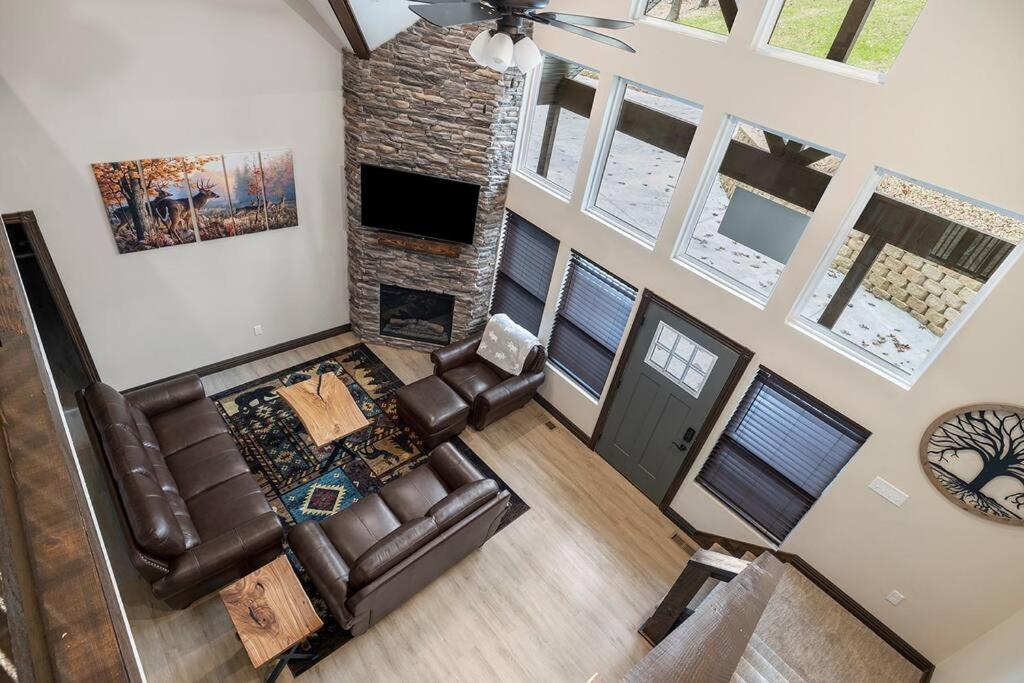 Rock And Timber Lodge Branson Exteriör bild